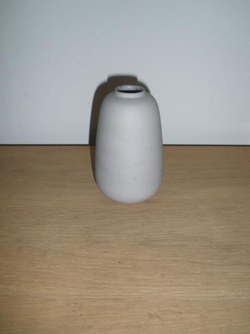 Ditte Fischer Copenhagen Classic XS porseleinen vaas 10cm, Antiek en Kunst, Antiek | Porselein, Ophalen of Verzenden