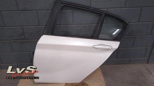 Portier 4Deurs links-achter van een BMW 1-Serie (A96), Auto-onderdelen, Carrosserie, Deur, BMW, Gebruikt, 3 maanden garantie, Ophalen of Verzenden