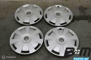 Set 16 inch wieldoppen Audi A3 8V 8V0601147D disponible aux enchères