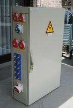 Werfkast met stopcontact 63A gebruiksklaar 3 x 400+N+schema, Doe-het-zelf en Bouw, Ophalen, Zo goed als nieuw, Stopcontact