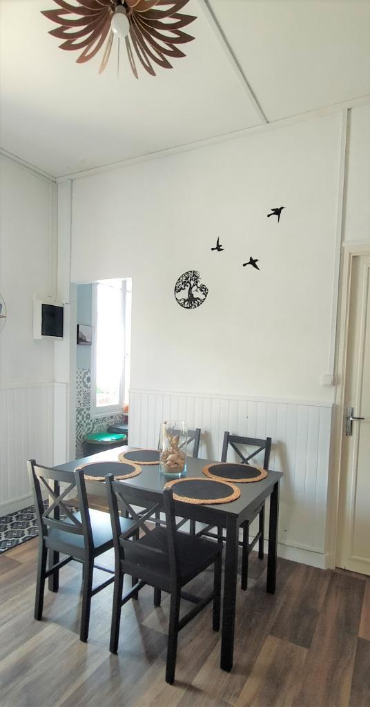 Appartement à la mer, avec terrasse, jardin et parking privé, Immo, Buitenland, Frankrijk, Appartement, Dorp