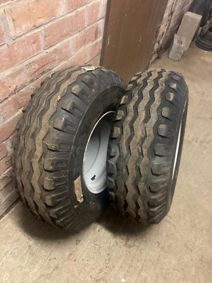Record 11.5/80 x 15.3 landbouw wielen, Zakelijke goederen, Machines en Bouw | Heftrucks en Intern transport, Overige typen, Overige aandrijving