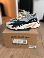 Yeezy 700, Overige kleuren, Ophalen of Verzenden, Zo goed als nieuw, Sneakers