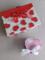 verpakking 2 doosjes Valentijn hartjes, Ophalen, Zo goed als nieuw, Cadeaudoos