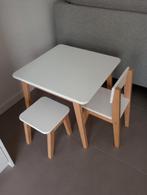 bopita set tafel, kruk en stoeltje, Kinderen en Baby's, Kinderkamer | Tafels en Stoelen, Ophalen, Gebruikt
