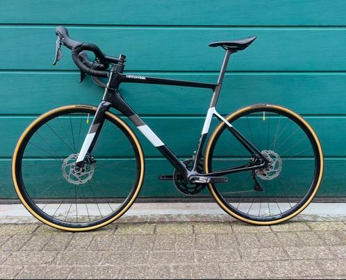 Cannondale SuperSix EVO  Disc Shimano 105 maat 56, Fietsen en Brommers, Fietsen | Racefietsen, Zo goed als nieuw, Carbon, Ophalen