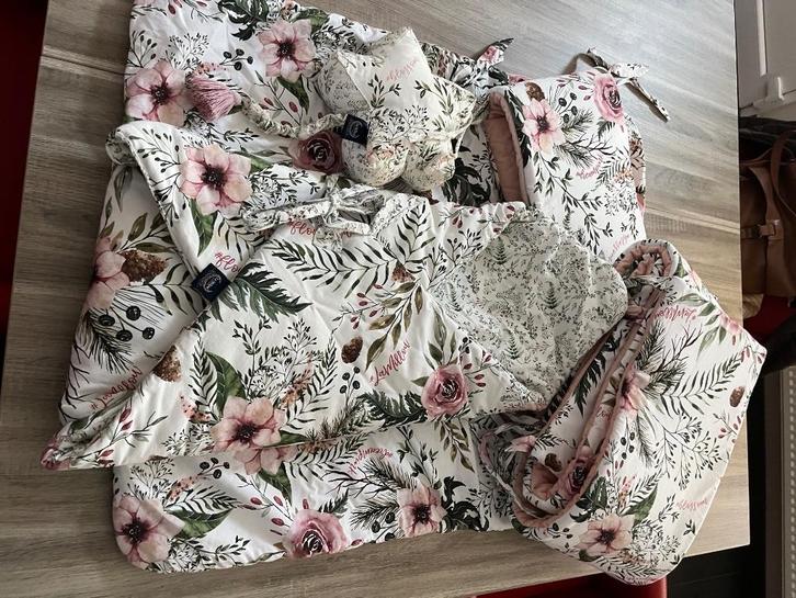 Volledige set parkbekleding La Millou, Kinderen en Baby's, Babyparken, Zo goed als nieuw, Rechthoekig, Boxkleed, Ophalen