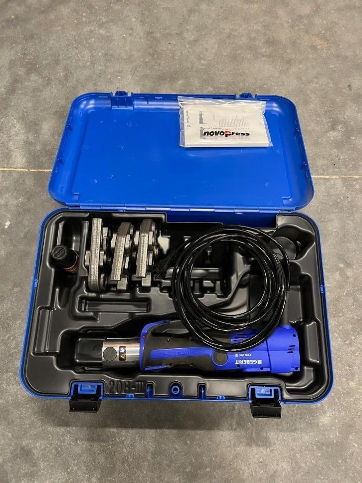 Persmachine sanitair nooit gebruikt, Doe-het-zelf en Bouw, Gereedschap | Handgereedschap, Zo goed als nieuw, Ophalen