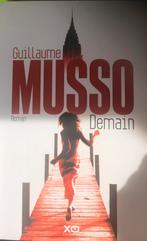 Musso demain, Comme neuf