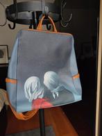 sac à dos Kevin, The Lovers (René Magritte), Enlèvement ou Envoi, Utilisé, Autres marques