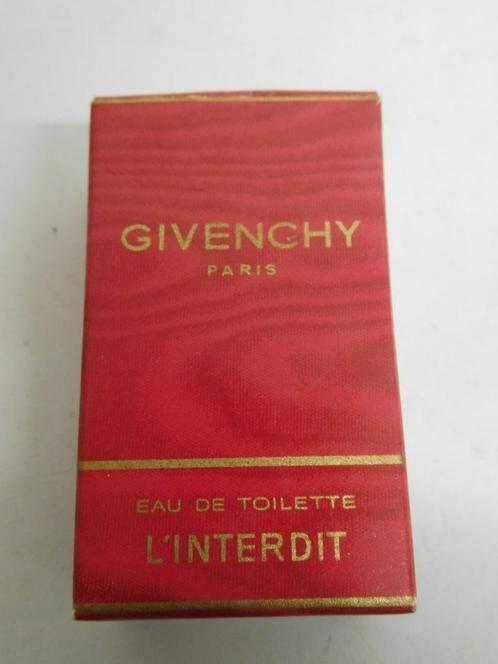 Givenchy l'Interdit miniature, Bijoux, Sacs & Beauté, Beauté | Parfums, Comme neuf, Enlèvement ou Envoi