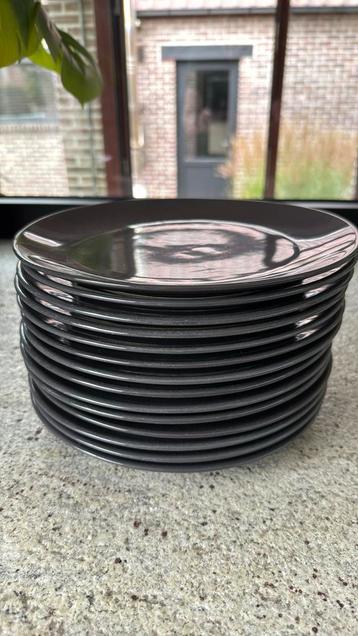 Borden - 14 stuks beschikbaar voor biedingen