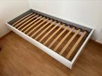 Eenpersoonsbed met lattenbodem, Huis en Inrichting, Ophalen, 90 cm, Eenpersoons, Zo goed als nieuw