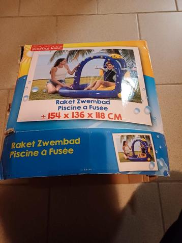RAKET  FISCUINE  a FUSEE  zwembad met fontein, Enlèvement, Comme neuf