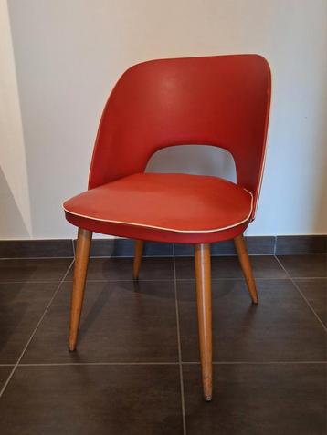 Vintage rode rockabilly stoel beschikbaar voor biedingen