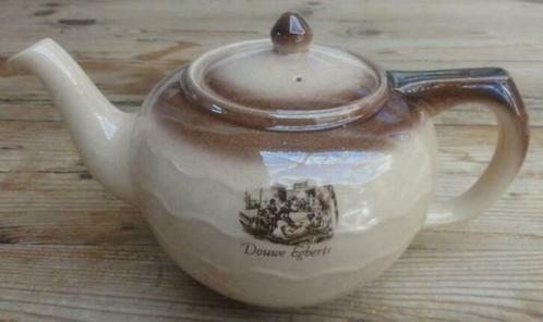 Vintage Douwe Egberts theepot, beige met bruin, Huis en Inrichting, Keuken | Servies, Gebruikt, Overige typen, Overige stijlen