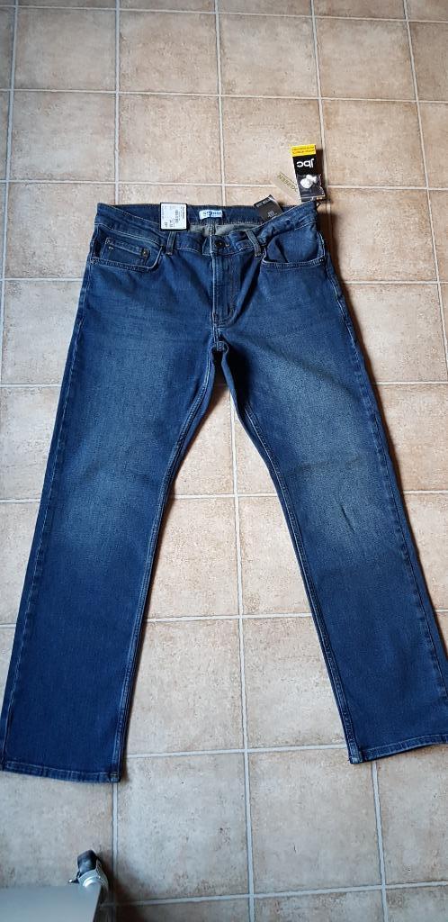 2 nieuwe jeansbroek maar 34 - 30 zie foto, Kleding | Heren, Spijkerbroeken en Jeans, Nieuw, Ophalen