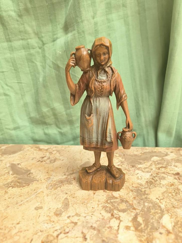 Beeldje van boerinnetje (16-17cm hoog), Verzamelen, Beelden en Beeldjes, Gebruikt, Mens, Ophalen