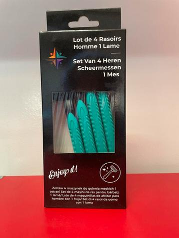 4 pak scheermesjes beschikbaar voor biedingen
