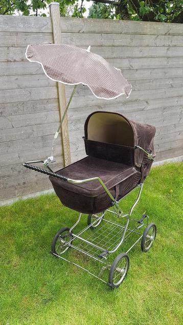 RETRO KINDERWAGEN (1981) - 2 in 1 beschikbaar voor biedingen