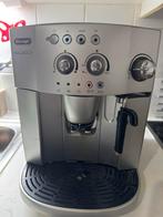 Dēlonghi Magnifica koffiezetapparaat, Elektronische apparatuur, Ophalen, Afneembaar waterreservoir, Koffiebonen, Zo goed als nieuw