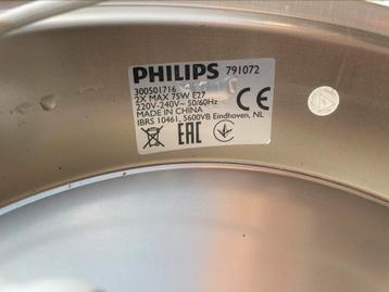 Plafonnier philips beschikbaar voor biedingen