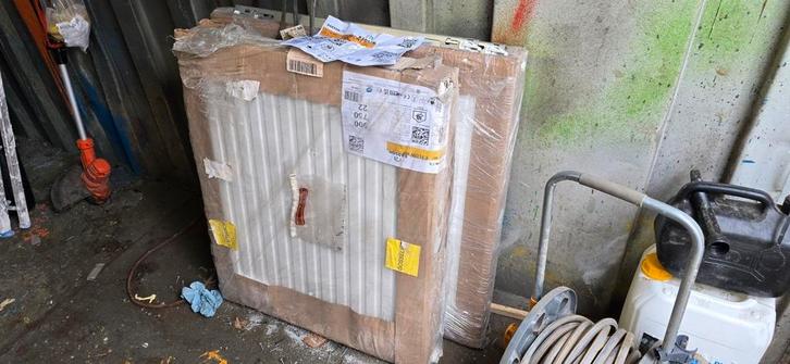 radiateurs Radson neufs, encore emballés, Doe-het-zelf en Bouw, Verwarming en Radiatoren, Zo goed als nieuw, Ophalen