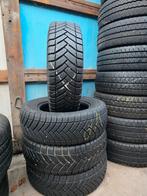 205 65r15c Michelin avec montage et équilibrage, Autos : Pièces & Accessoires, Utilisé