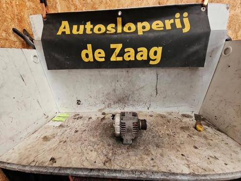 Dynamo van een Volvo V40, Auto-onderdelen, Motor en Toebehoren, Volvo, Gebruikt, 3 maanden garantie, Ophalen of Verzenden