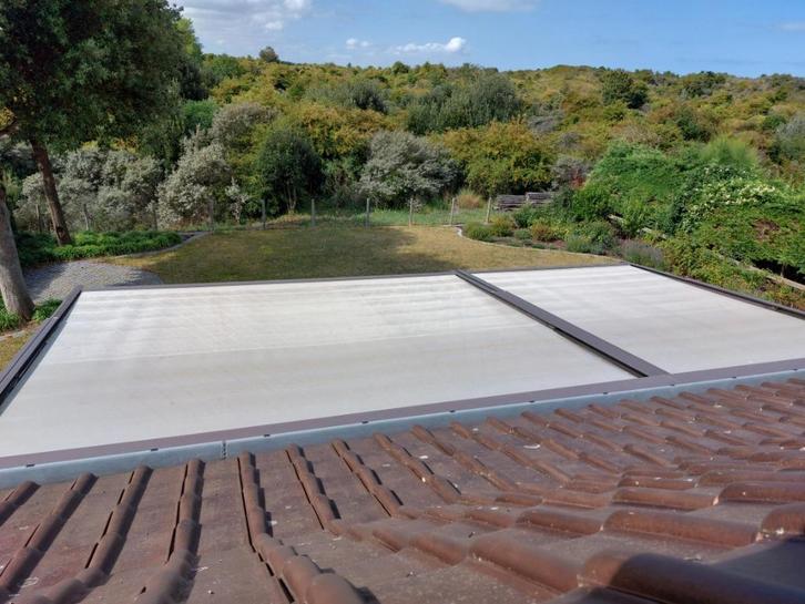 Screen(s) verandadak elektrisch, Tuin en Terras, Zonneschermen, Gebruikt, Screen, 300 cm of meer, 450 cm of meer, Elektrisch, Ophalen
