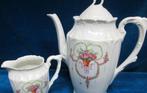 Pot à café et à lait très décoratif en porcelaine fine, Enlèvement ou Envoi
