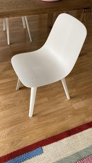 IKEA Stoelen - ODGER (Wit/Beige)  beschikbaar voor biedingen