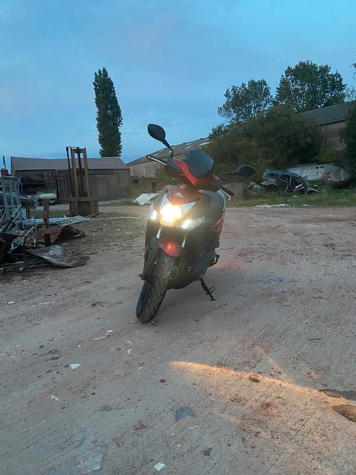 Kymco agility, Fietsen en Brommers, Snorfietsen en Snorscooters, Gebruikt, Kymco, Elektrisch, Ophalen