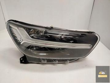 Volvo XC40 MID LED rechterlamp beschikbaar voor biedingen