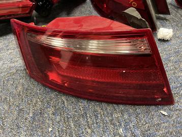 Audi a5 achterlicht links 8t0945095 beschikbaar voor biedingen