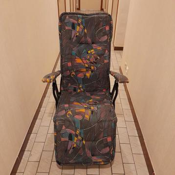 fauteuil relax matelassé  beschikbaar voor biedingen