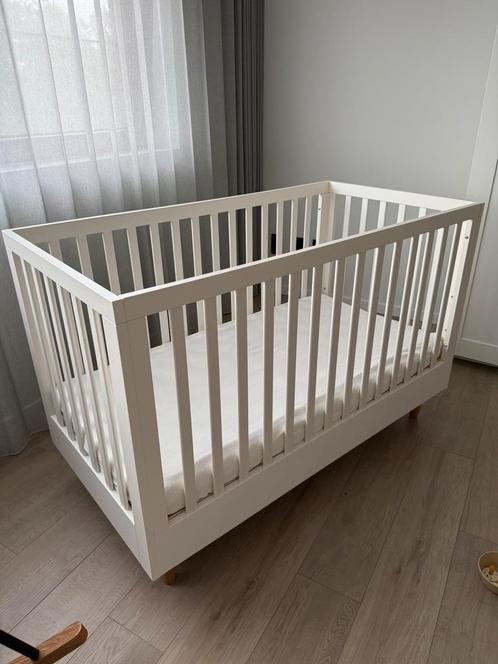 Baby- / peuterbed, Kinderen en Baby's, Babywiegjes en Ledikanten, Zo goed als nieuw, Ophalen
