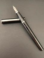 Sheaffer F4 vulpen M zwart, Verzamelen, Ophalen of Verzenden, Zo goed als nieuw, Vulpen, Sheaffer
