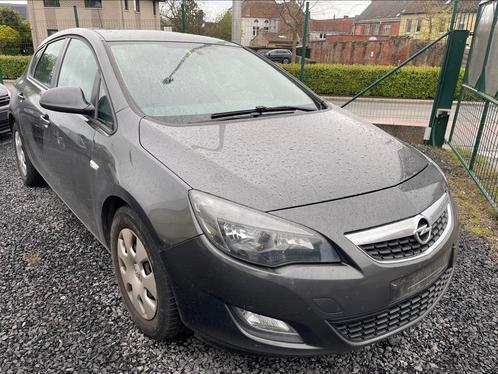 Opel Astra diesel euro 5, Autos, Opel, Entreprise, Achat, Astra, Bluetooth, Diesel, Euro 5, Berline, 5 portes, Boîte manuelle