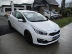 KIA PROCEED 1.4I DYNAMIQUE AIRCO ALU PRIVACY PDC EURO6b, 4 deurs, Wit, 1399 cc, Coupé