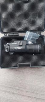 Lampe tactique sotac X300UH-B, Caravanes & Camping