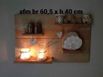 Decoratie muur beschikbaar voor biedingen