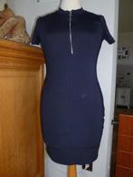 Dames jurk van bershka, small, Vêtements | Femmes, Robes, Enlèvement ou Envoi, Comme neuf
