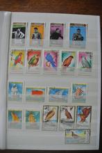 timbres  Mongolie (alb 2)dans un album (n128), Timbres & Monnaies, Timbres | Asie, Affranchi, Enlèvement ou Envoi