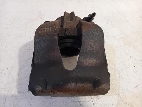 REMKLAUW LINKS VOOR Seat Leon (5FB) (01-2012/08-2020), Auto-onderdelen, Remmen en Aandrijving, Seat, Gebruikt
