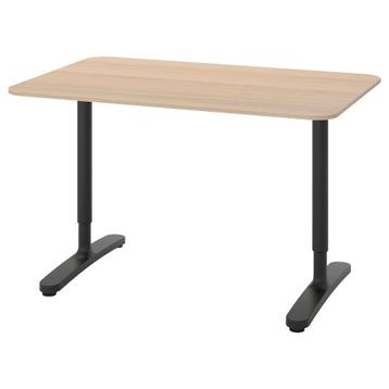 Verstelbaar bureau 120x80 beschikbaar voor biedingen