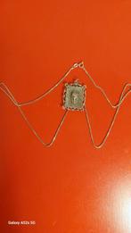 Art Deco Heilige Maria aanhanger met halsketting., Antiek en Kunst, Ophalen of Verzenden, Zilver