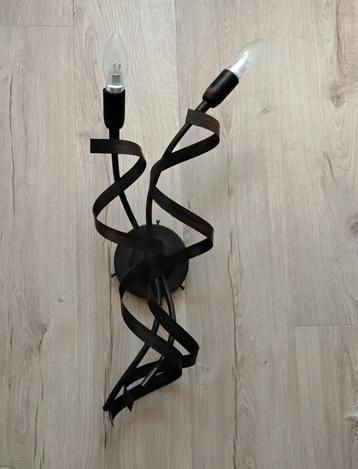 Wandlamp 2-lichts met led-lampen  beschikbaar voor biedingen