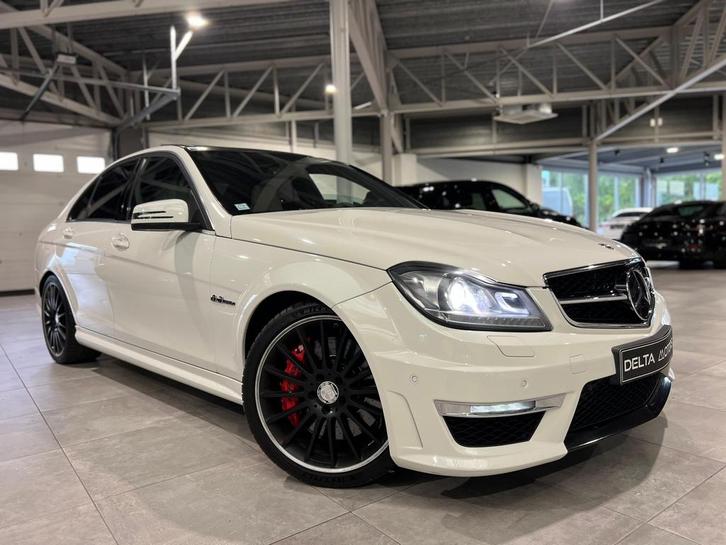 Mercedes C63 - 6.2 V8 - Designo|Pano|Perfomance, Auto's, Mercedes-Benz, Bedrijf, Te koop, C-Klasse, Bluetooth, Benzine, Euro 5