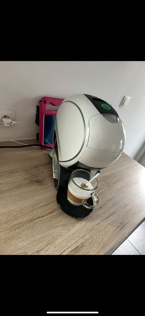 Dolce gusto Neo, Elektronische apparatuur, Koffiezetapparaten, Zo goed als nieuw, Koffiepads en cups, Combi, 1 kopje, Afneembaar waterreservoir